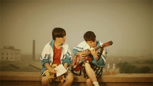 筷子兄弟献声《魂斗罗：归来》，2020年度主题曲《燃魂之战》震撼来袭！
