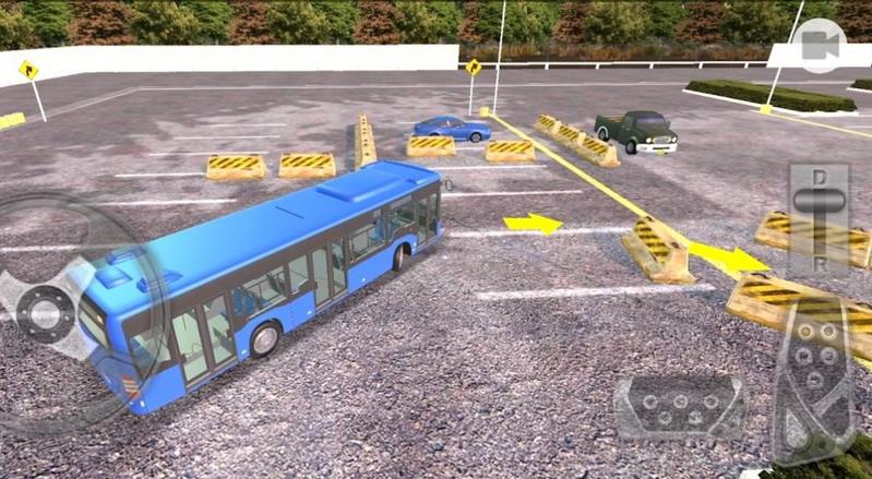 专业巴士停车场官方最新版图1